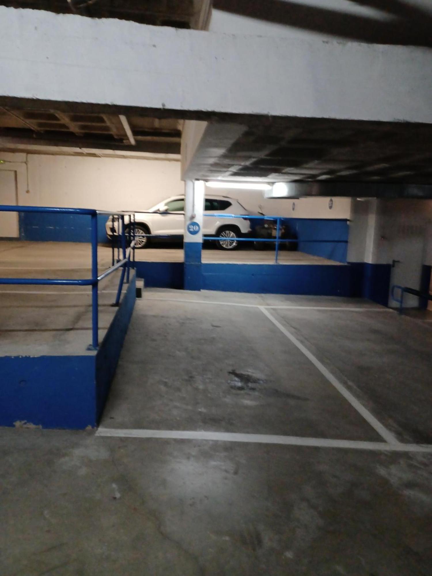 En El Pleno Centro De Biescas Con Garaje, Ascensor Y Wifi公寓 外观 照片